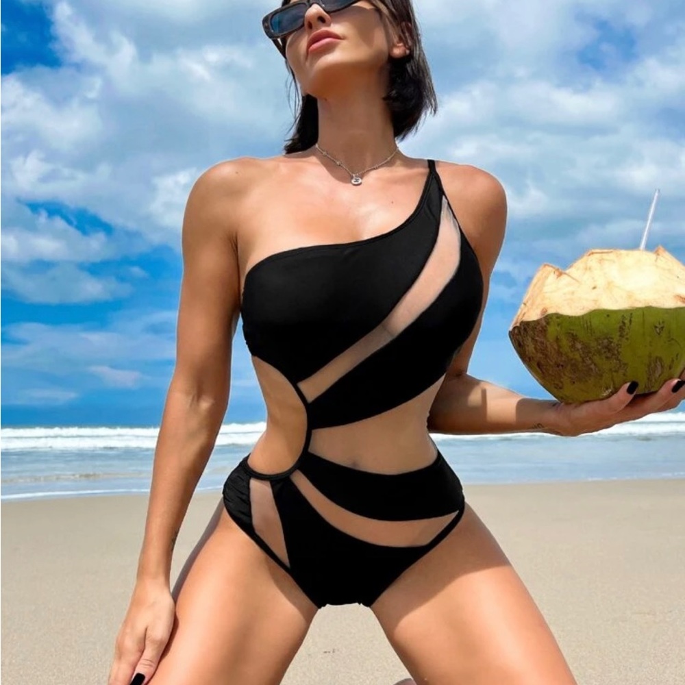 Wave Mesh One Shoulder One Piece Swimsuit